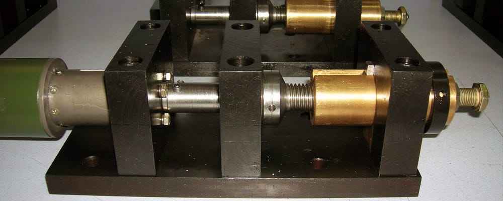 <br />
Construcciones Mecánico Metalúrgicas<br />
